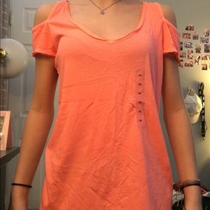 WOMANS GUESS T-SHIRT